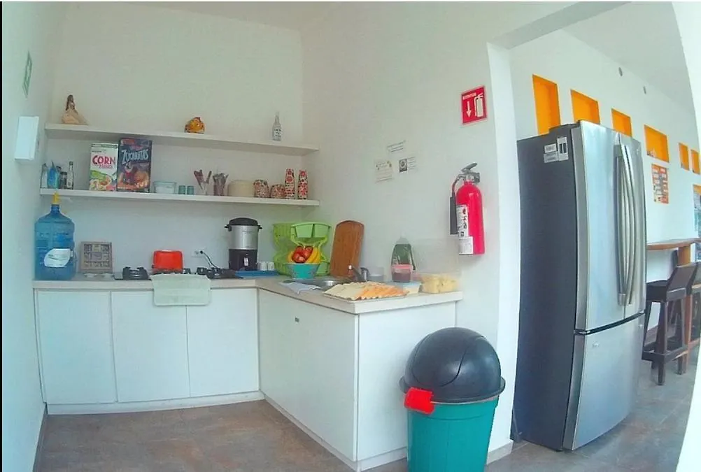 פוארטו מורלוס Hostel Humanity