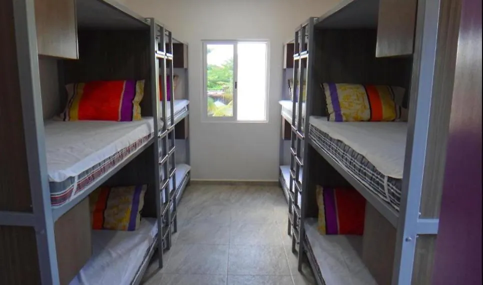 פוארטו מורלוס Hostel Humanity 0*, פוארטו מורלוס מקסיקו