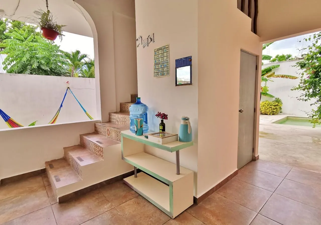 Hostel Humanity Puerto Morelos