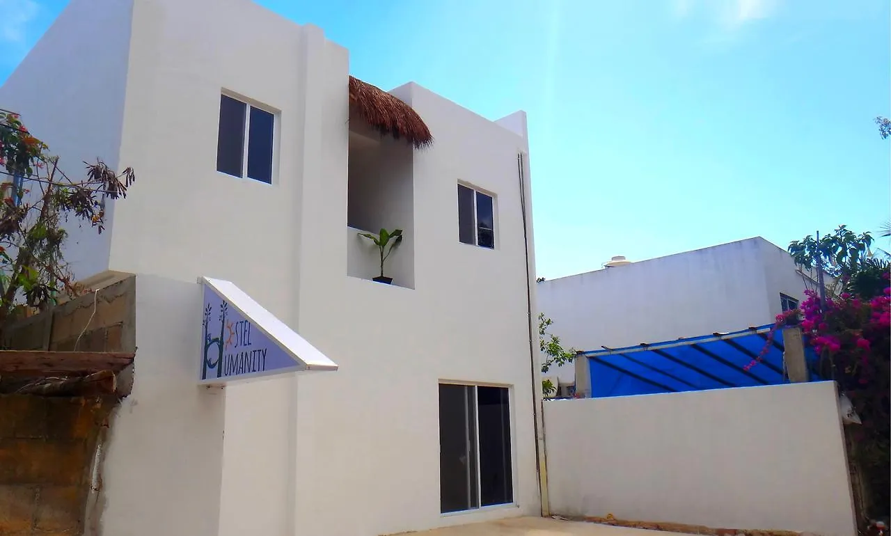 Hostel Humanity Puerto Morelos