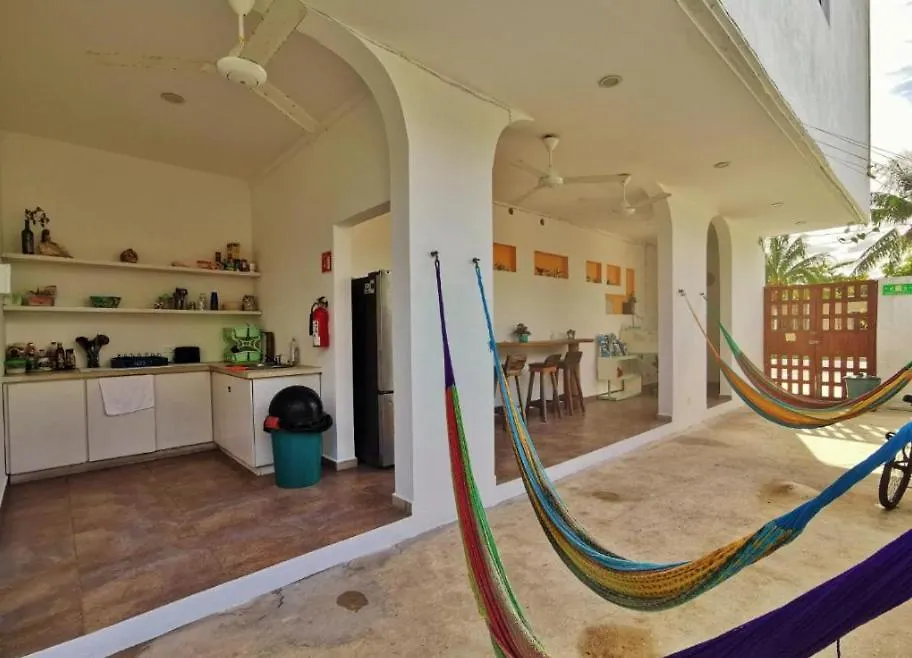 Hostel Humanity Puerto Morelos