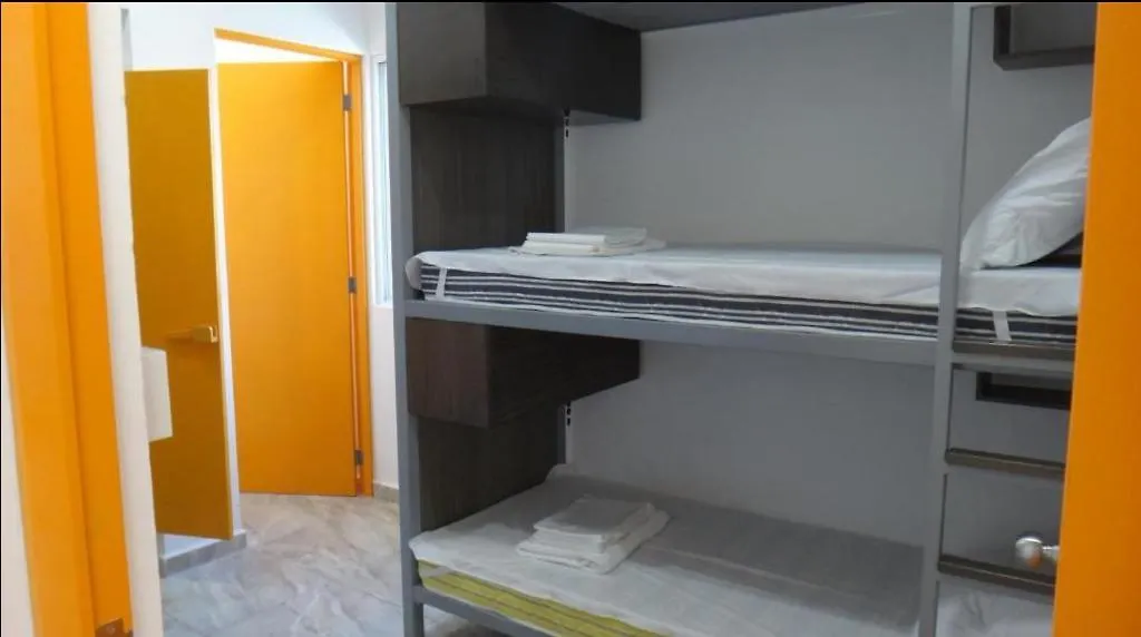Hostel Humanity Puerto Morelos