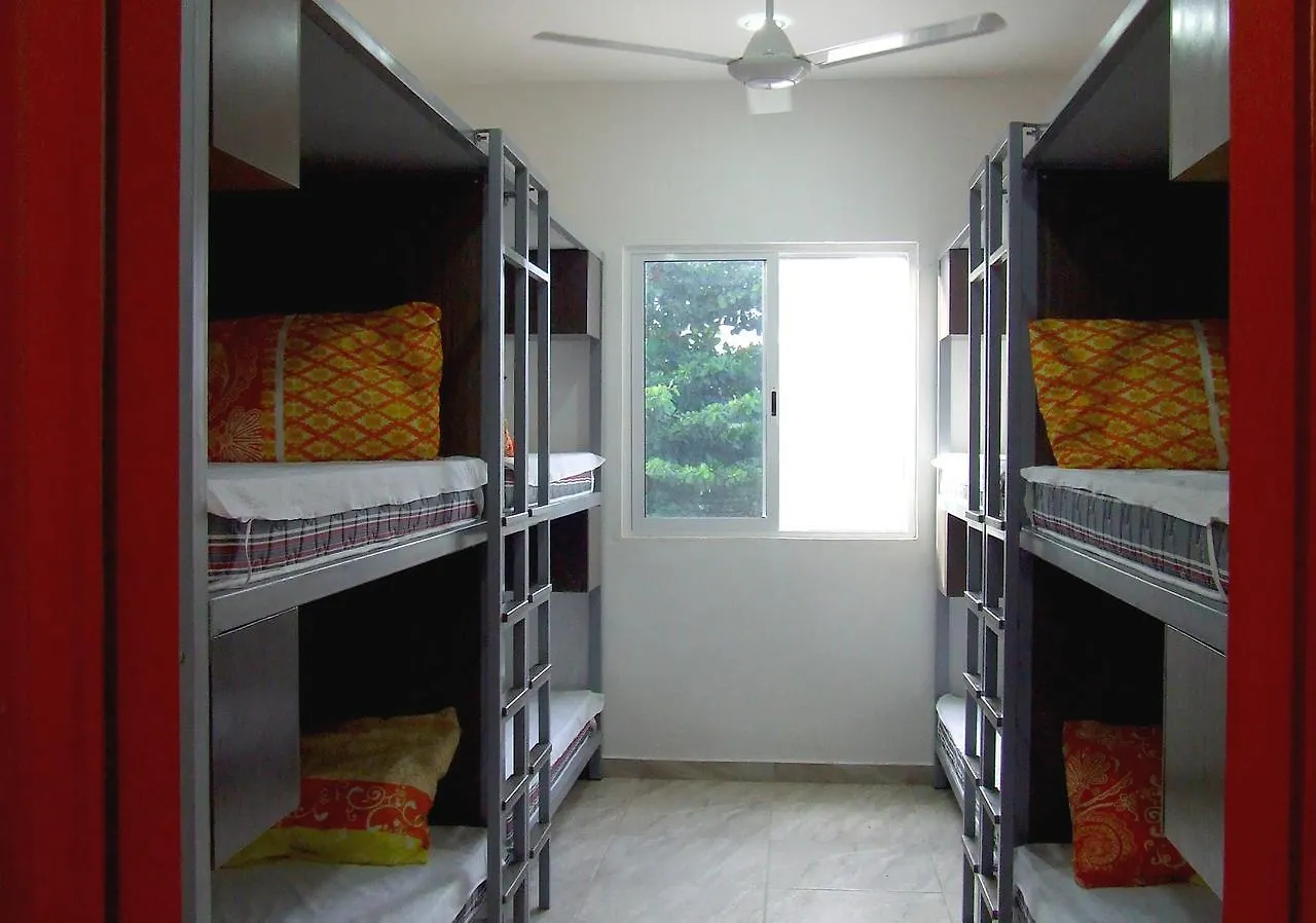Hostel Humanity Puerto Morelos